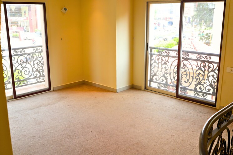 Room, ezzy-corinth 6+ Bedroom 5700 Sq.Ft. Villa In Hennur Road Bangalore 9459540