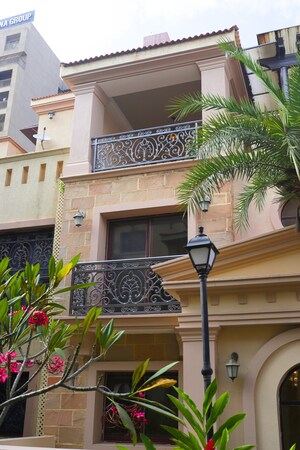 6+ BHK Villa – Exterior View View at Ezzy Corinth, Hennur Road - for Sale