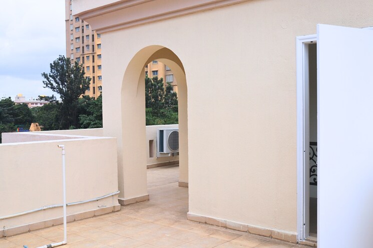 Exterior View, ezzy-corinth 6+ Bedroom 5700 Sq.Ft. Villa In Hennur Road Bangalore 9459540