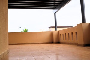 6+ BHK Villa – Exterior View View at Ezzy Corinth, Hennur Road - for Sale