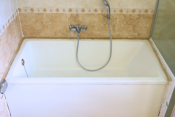 Bathroom, ezzy-corinth 6+ Bedroom 5700 Sq.Ft. Villa In Hennur Road Bangalore 9459540