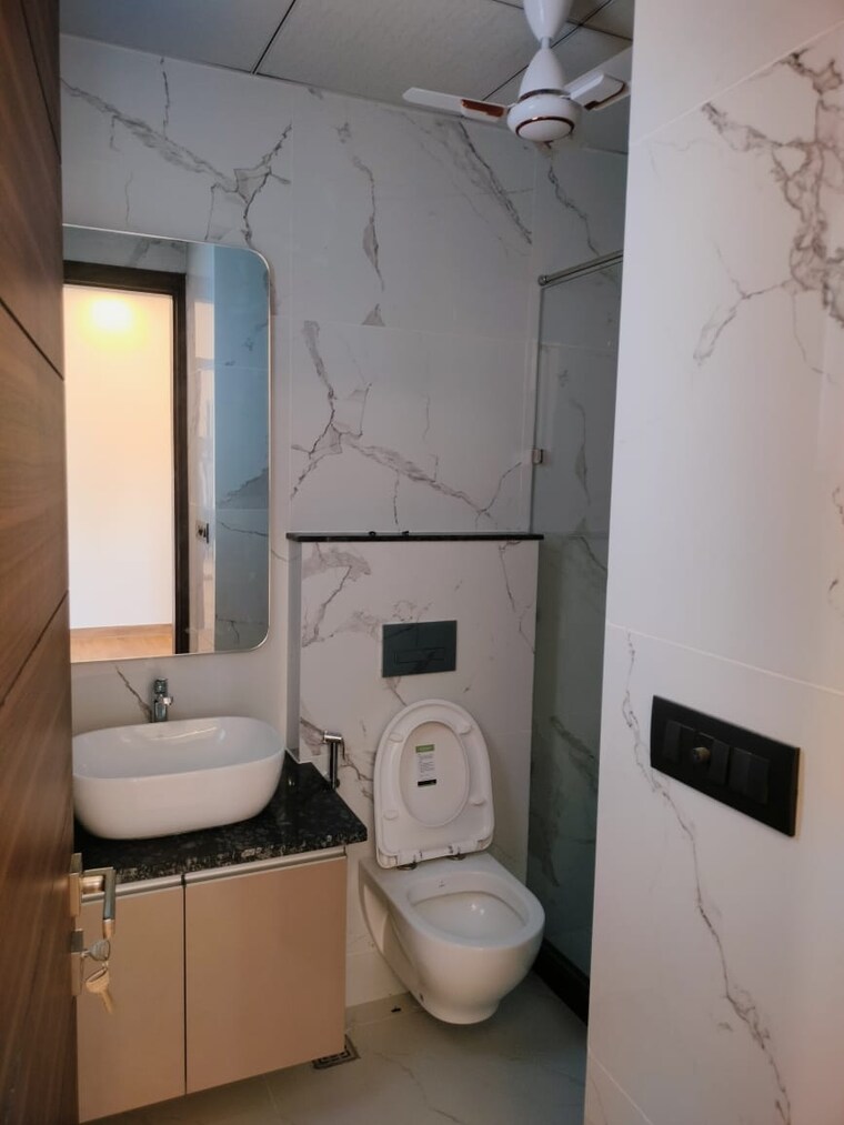 Bathroom, anant-raj-ashok-estate 3.5 Bedroom 1875 Sq.Ft. Apartment In Sector 63a Gurgaon 9459681