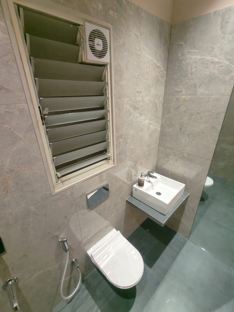 Bathroom, arihant-avanti 2 Bedroom 521 Sq.Ft. Apartment In Shilphata Thane 9459622
