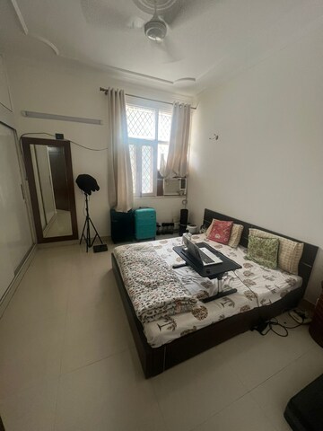 Bedroom in 2.5 BHK Apartment at Ansal Harmony Homes, Sector 57 – for Rent