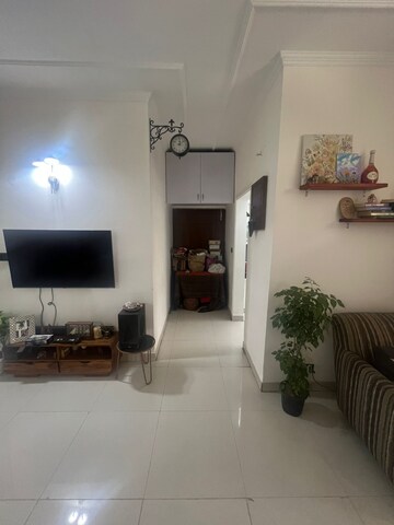 Living Room in 2.5 BHK Apartment at Ansal Harmony Homes, Sector 57 – for Rent