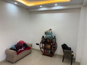 Living Room in 3 BHK Builder Floor at Unitech Fresco, Sector 50 – for Rent