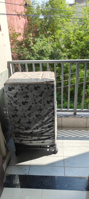 Staircase in 1 BHK Builder Floor at Ansal Palam Triangle, Palam Vihar Extension – for Rent