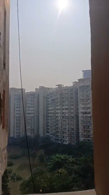 2 BHK Apartment – Exterior View View at Supertech Cape Town, Sector 74 - for Rent