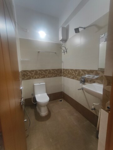 Bathroom in 1 BHK Apartment at Kondapur – for Rent