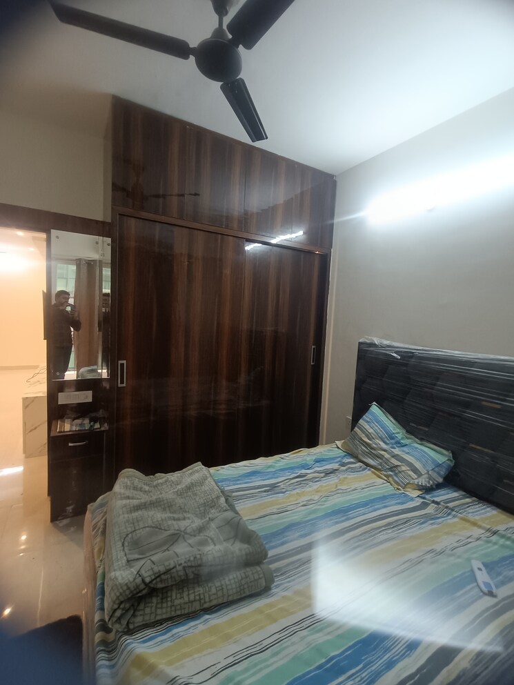 Living Room, signature-global-prime 2 Bedroom 834 Sq.Ft. Apartment In Sector 63a Gurgaon 9460138