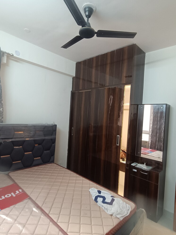 Bedroom, signature-global-prime 2 Bedroom 834 Sq.Ft. Apartment In Sector 63a Gurgaon 9460138