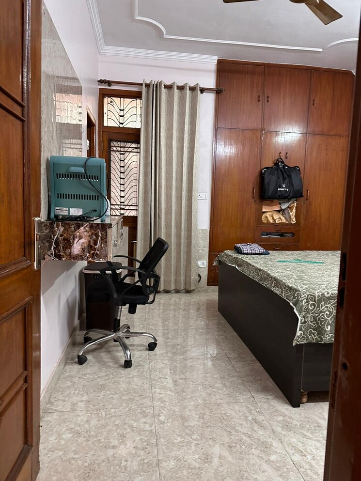 Kitchen, rbc-ii 2 Bedroom 1400 Sq.Ft. Builder Floor In Sushant Lok I Gurgaon 9460080