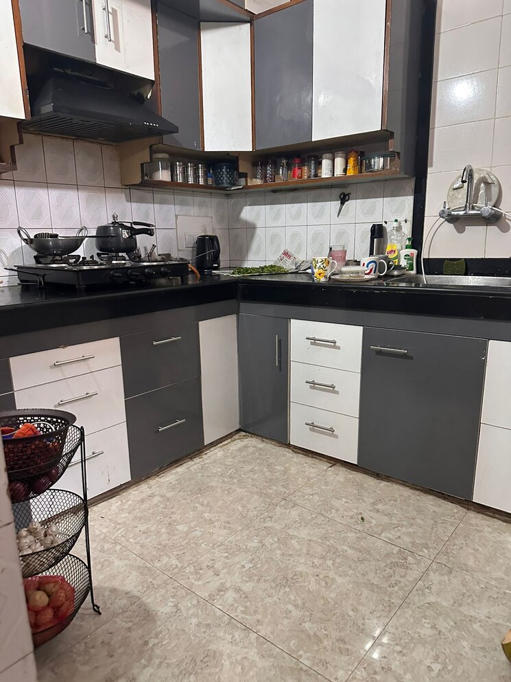 Kitchen, rbc-ii 2 Bedroom 1400 Sq.Ft. Builder Floor In Sushant Lok I Gurgaon 9460080