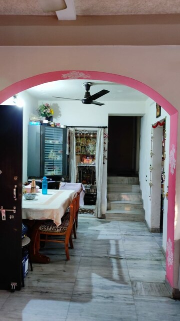 Bedroom in 2 BHK Builder Floor at Satellite – for Rent