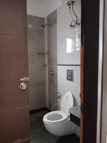 Bathroom in 3 BHK Builder Floor at SS Southend Floors, South City 2 – for Rent