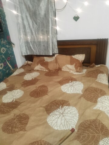 Bedroom in 1 RK Builder Floor at Savitri Nagar – for Rent