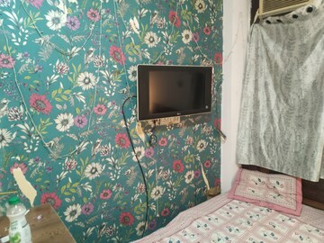 Bedroom in 1 RK Builder Floor at Savitri Nagar – for Rent