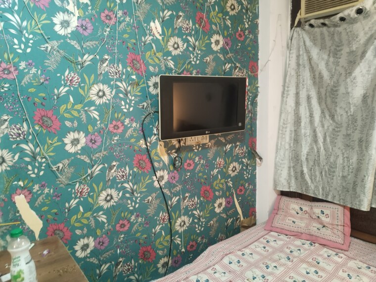 Bedroom, savitri nagar 1 RK 150 Sq.Ft. Builder Floor In Savitri Nagar Delhi 9460165