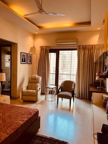 Living Room in 4 BHK Apartment at Khirki Extension – for Rent