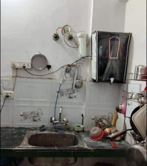 Kitchen in 2 BHK Independent House at Nishat Ganj – for Rent