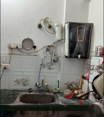 Kitchen in 2 BHK Independent House at Nishat Ganj – for Rent