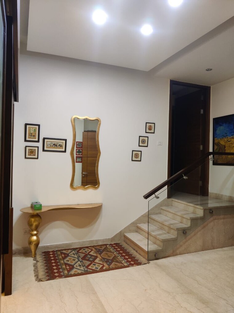 Living Room, panchsheel park 4 Bedroom 4500 Sq.Ft. Apartment In Panchsheel Park Delhi 9460172