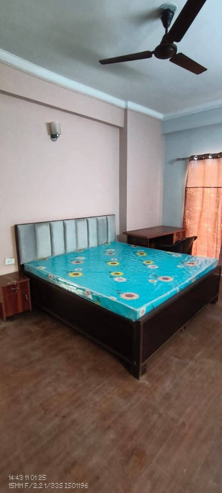 Bedroom, palm-residency-chhatarpur 3 Bedroom 1400 Sq.Ft. Builder Floor In Chattarpur Delhi 9460276