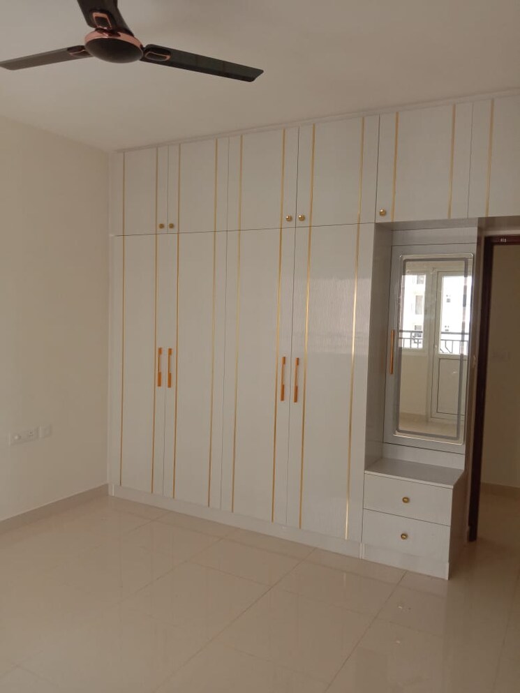 Room, jan-pratinidhi-apartment 3 Bedroom 2200 Sq.Ft. Apartment In Sector 28 Gurgaon 9460298
