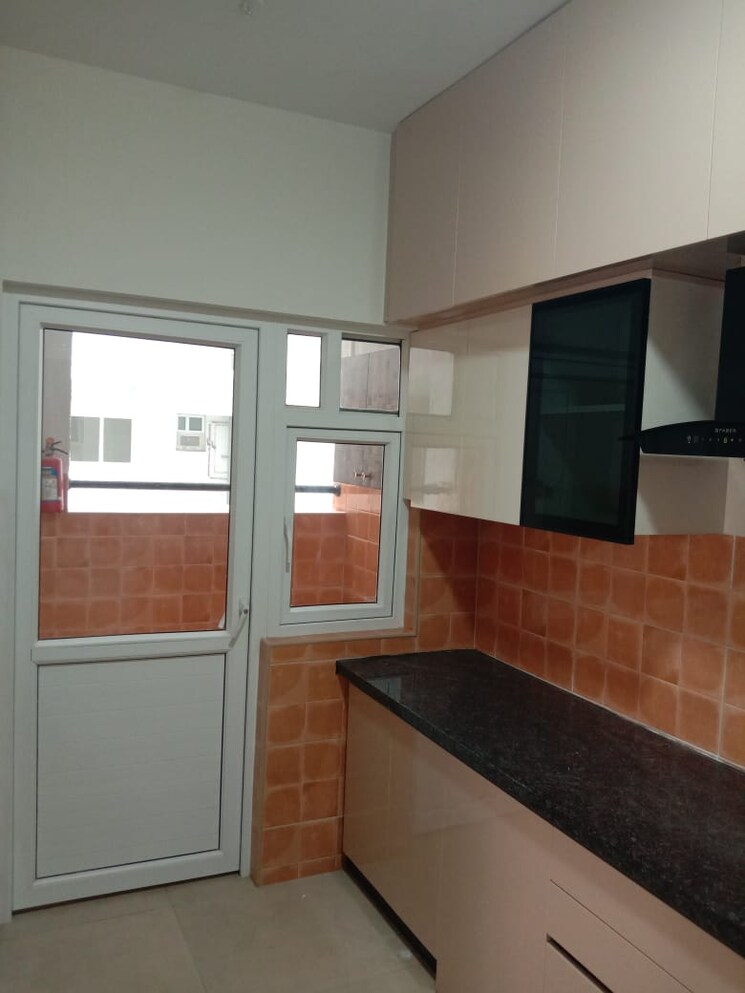 Kitchen, jan-pratinidhi-apartment 3 Bedroom 2200 Sq.Ft. Apartment In Sector 28 Gurgaon 9460298