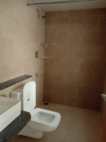 Bathroom in 3 BHK Apartment at Jan Pratinidhi Apartment, Sector 28 – for Rent