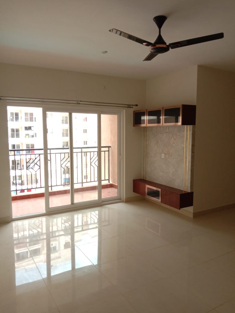 3 BHK + Study Room 2200 Sq.Ft. Apartment in Jan Pratinidhi Apartment