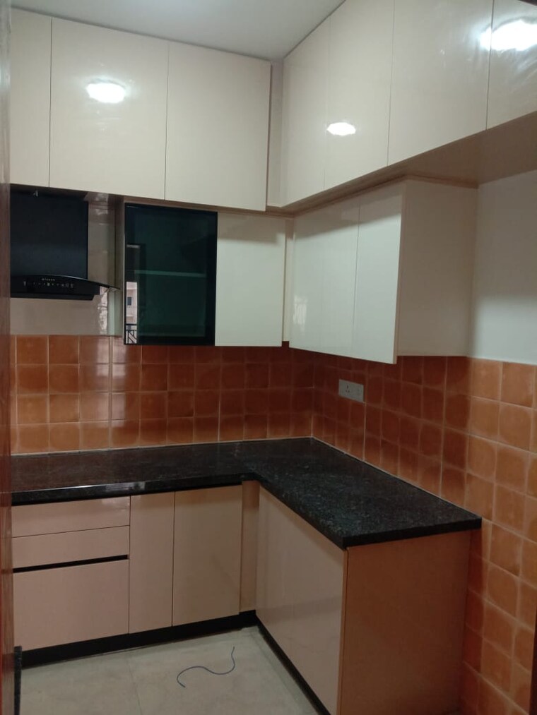 Kitchen, jan-pratinidhi-apartment 3 Bedroom 2200 Sq.Ft. Apartment In Sector 28 Gurgaon 9460316