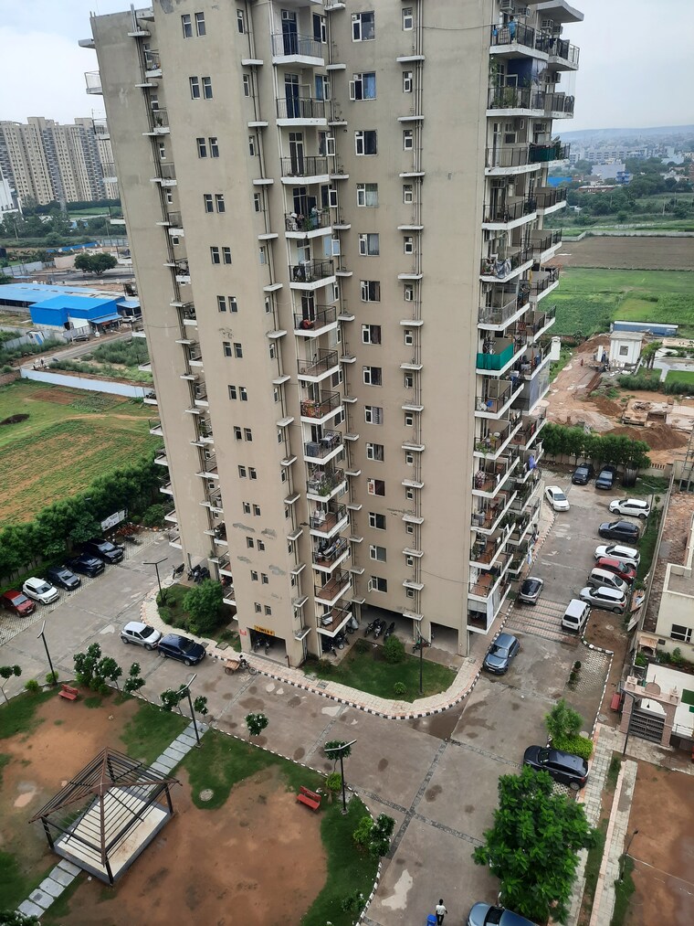 Master Plan, rof-ananda 2.5 Bedroom 734 Sq.Ft. Apartment In Sector 95 Gurgaon 9460374