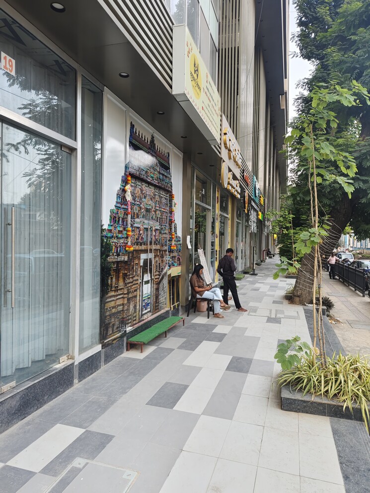 Exterior View, nancy-complex-chs Commercial Showroom 600 Sq.Ft. In Borivali East Mumbai 9460384