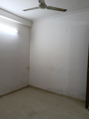 Room in 2 BHK Builder Floor at Indira Nagar – for Rent