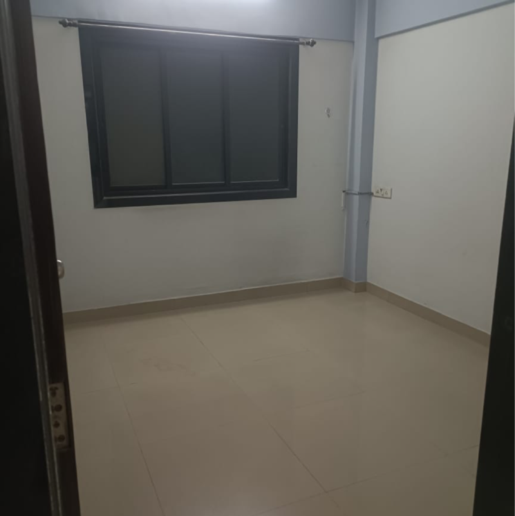 Room, sector 1 3 Bedroom 750 Sq.Ft. Apartment In Sector 1 Thane 9460417