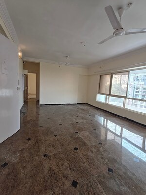 2 BHK Apartment For Rent in Arshie Complex, Versova