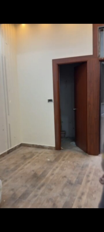 Room in 3 BHK Builder Floor at Kanha Apartments Indirapuram, Shakti Khand 2 – for Sale