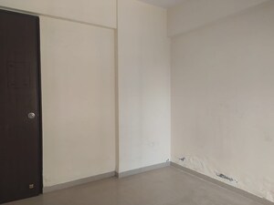 Bedroom in 2 BHK Apartment at Lake Home, Powai – for Rent