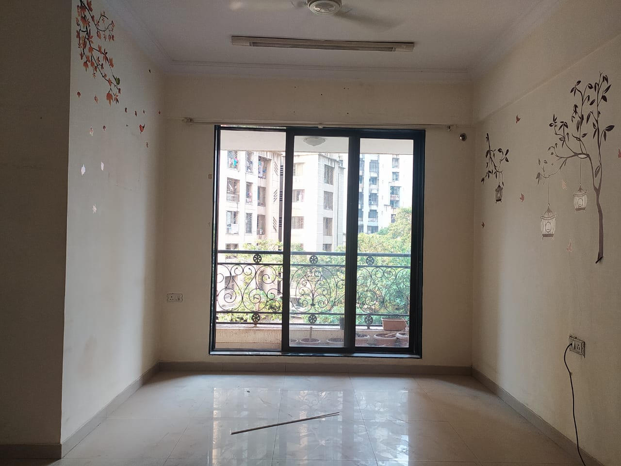 2 BHK Apartment For Rent in Lake Home