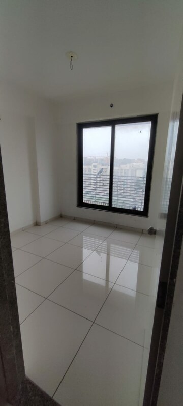 Room in 3 BHK Apartment at South Bopal – for Rent