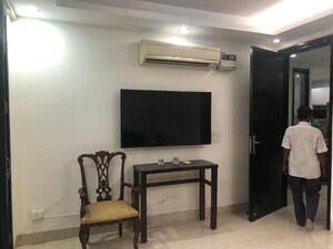 Bedroom in 3 BHK Apartment at Safdarjung Enclave – for Sale
