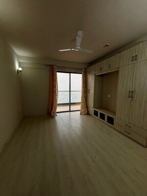 Room in 3 BHK Apartment at M3M Sky City, Sector 65 – for Rent