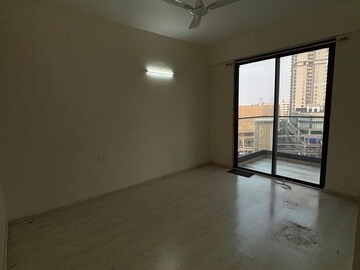 Room in 3 BHK Apartment at M3M Heights, Sector 65 – for Sale