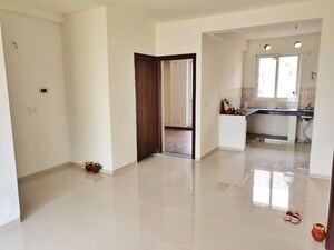 Room in 3 BHK Builder Floor at BPTP Parkland Pride, Sector 77 – for Sale