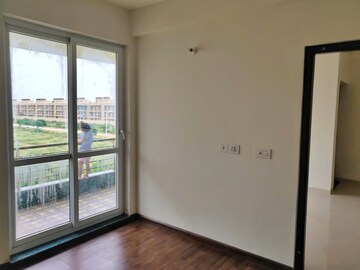 Room in 3 BHK Builder Floor at BPTP Parkland Pride, Sector 77 – for Sale