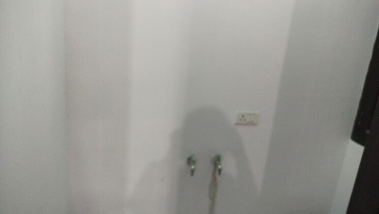 Room, gomti nagar 2 Bedroom 1250 Sq.Ft. Independent House In Gomti Nagar Lucknow 9460443