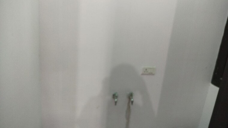 Room, gomti nagar 2 Bedroom 1250 Sq.Ft. Independent House In Gomti Nagar Lucknow 9460443