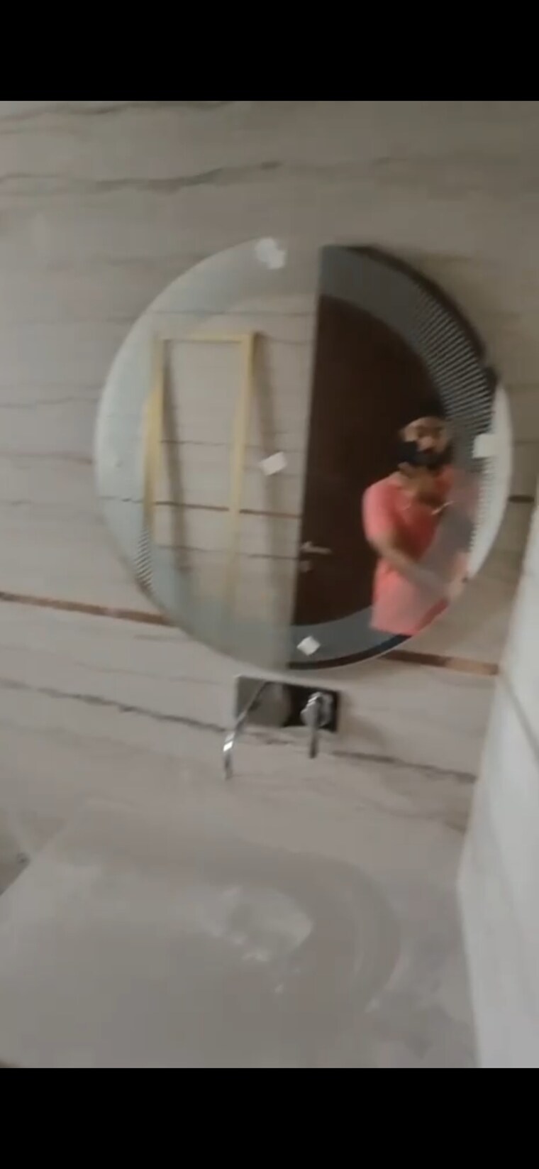 Bathroom, palam vihar 3 Bedroom 270 Sq.Yd. Builder Floor In Palam Vihar Gurgaon 9460452