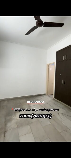 Room in 2 BHK Apartment at Shipra Suncity, Vaibhav Khand – for Sale